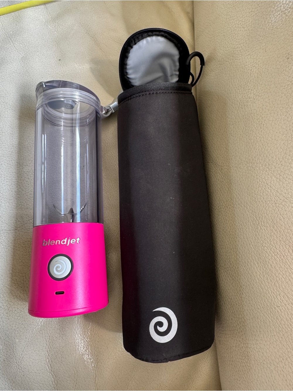 BlendJet 2 in Hot Pink. Tested